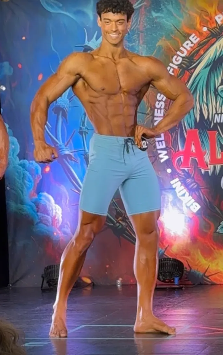 Filho de Xanddy Harmonia vence campeonato de fisiculturismo