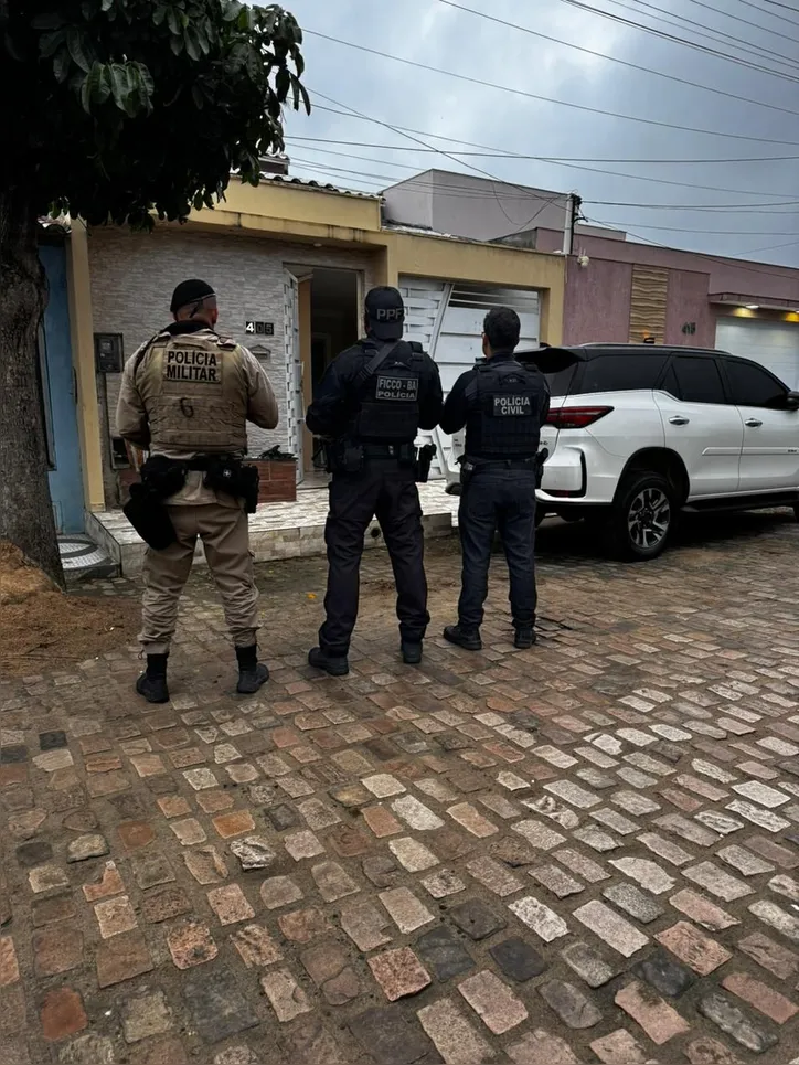 Imagem ilustrativa da imagem Gerente financeiro e executor de facção criminosa é preso na Bahia