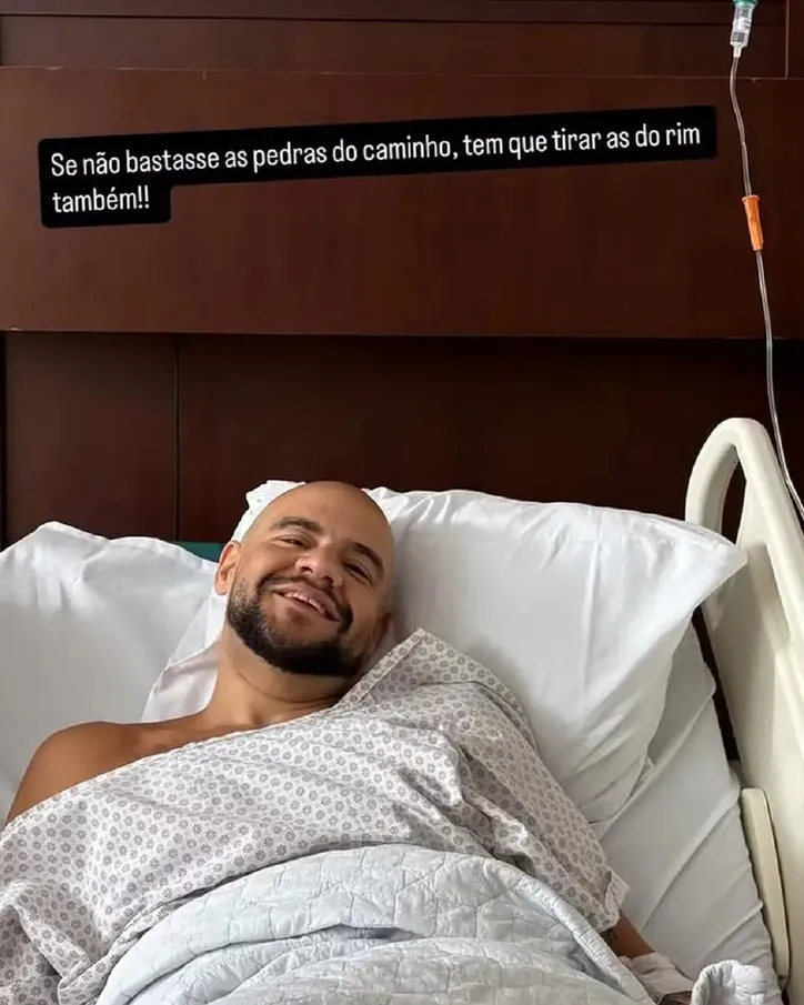 Registro do famoso no hospital