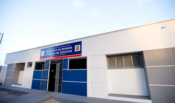 Delegacias devem ser reformadas em até 8 meses