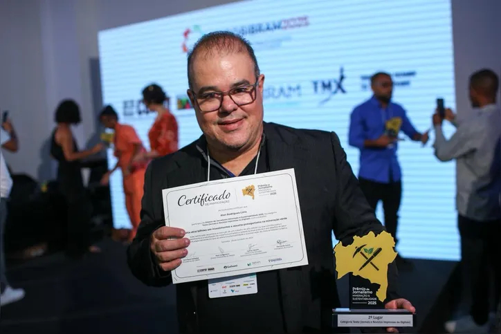 Alan Rodrigues ficou com o segundo lugar na categoria texto para mídia impressa