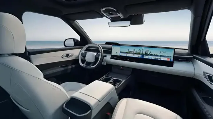 Imagem ilustrativa da imagem Hyundai lança carro elétrico e entra na disputa com BYD e Geely