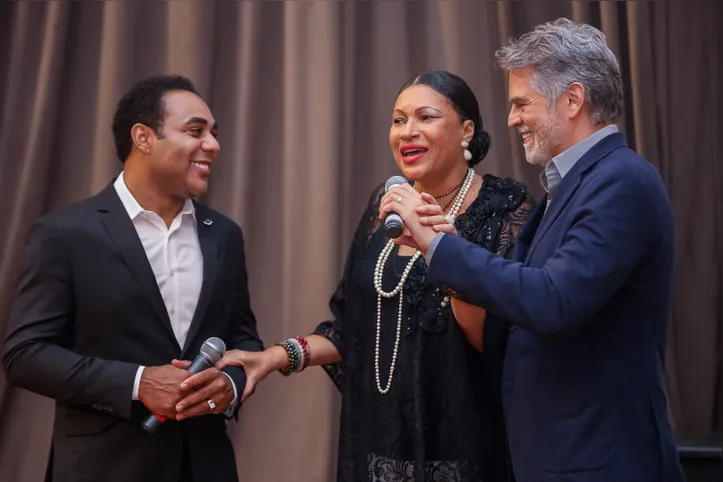 Gilson Rodrigues, Marta Góes e Juan Alba