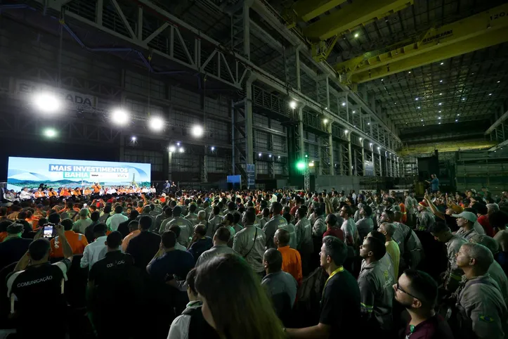 Imagem ilustrativa da imagem Jerônimo e Lula concretizam retorno de investimentos na indústria naval e energética