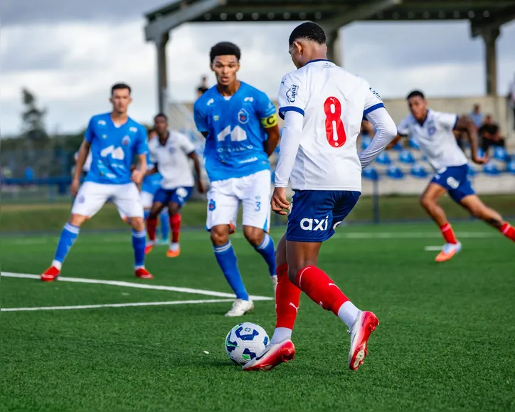 David Martins em campo pelo Bahia