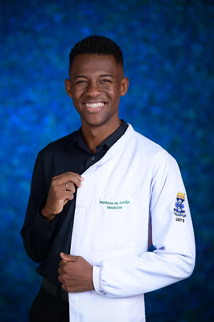 Imagem ilustrativa da imagem Jovem quilombola conta como rompeu as barreiras para estudar Medicina