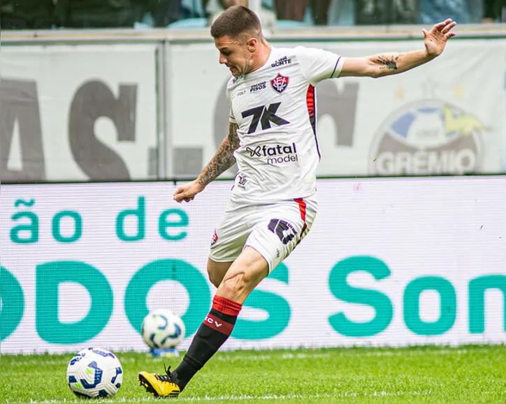 Renato Kayzer é o artilheiro do Vitória no Brasileirão