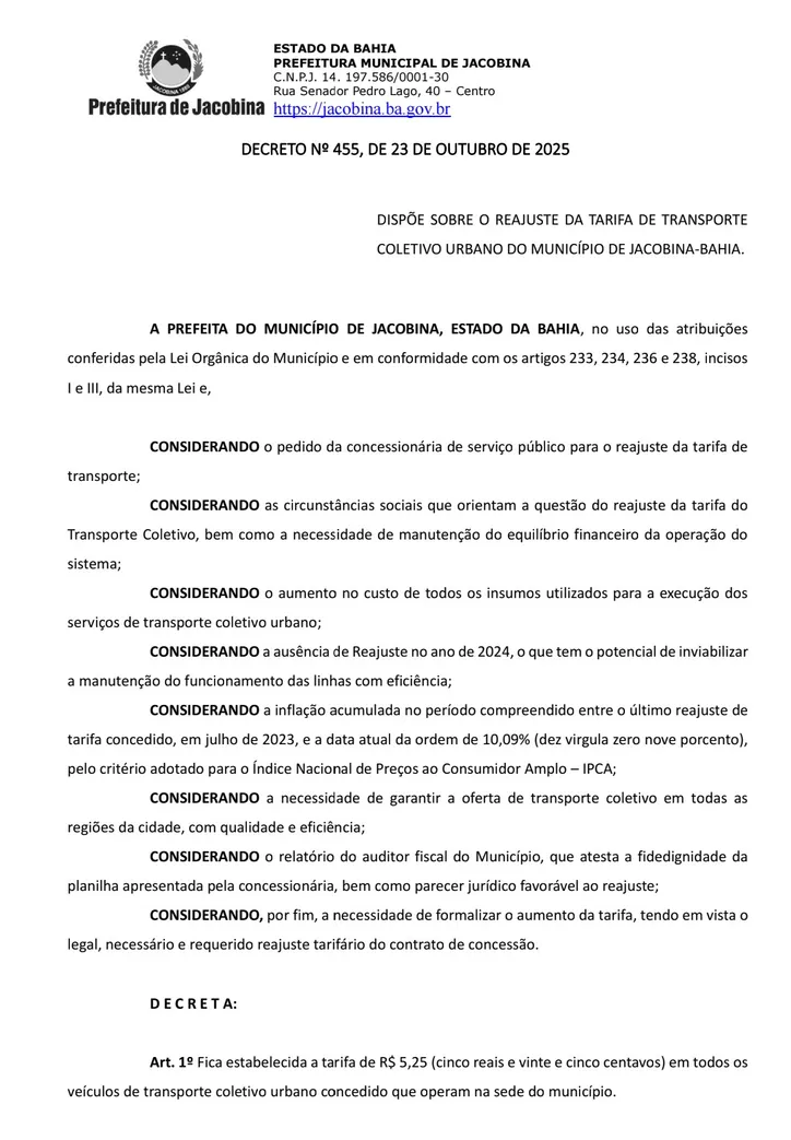 Imagem ilustrativa da imagem Com ônibus sucateados, prefeitura aumenta tarifa do transporte e gera revolta