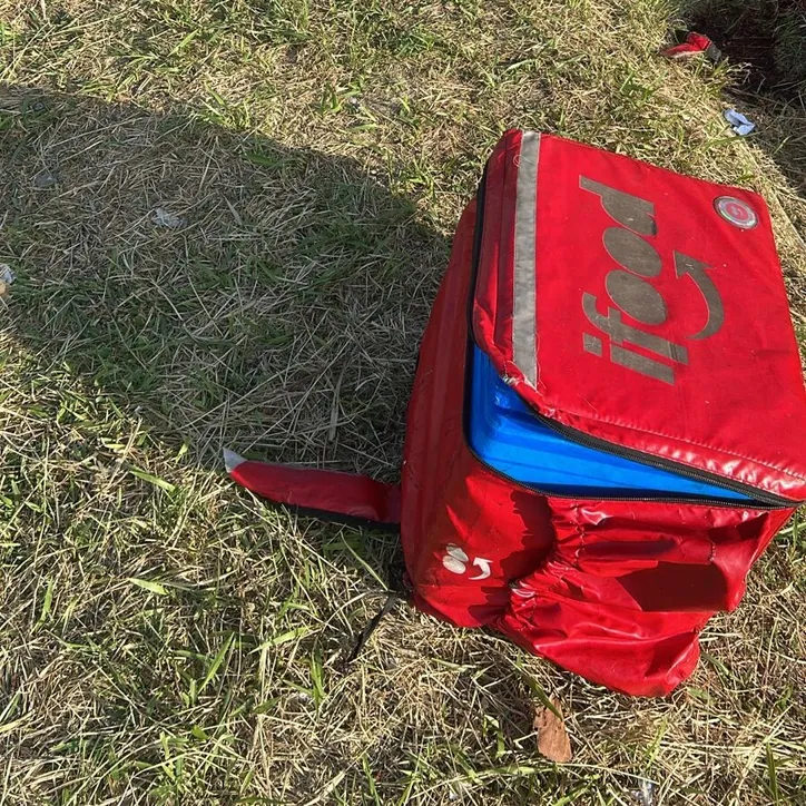 Imagem ilustrativa da imagem Motociclista morre após cair de viaduto em São Cristóvão