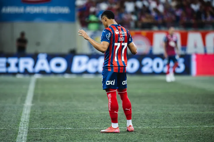 Bahia e Grêmio se enfrentam no domingo, 19