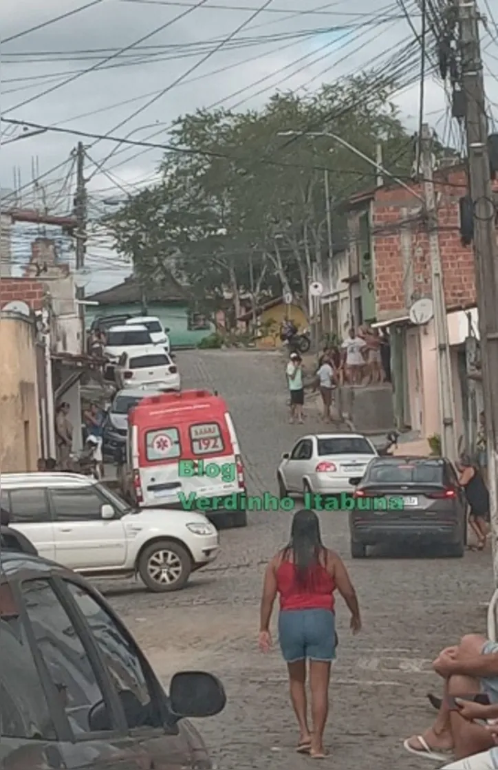 Imagem ilustrativa da imagem Oficial de Justiça é morto a facadas no interior da Bahia