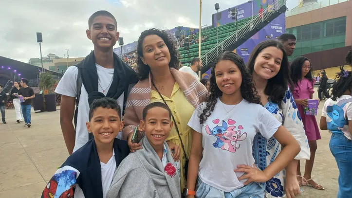 Nari Ribeiro e a família