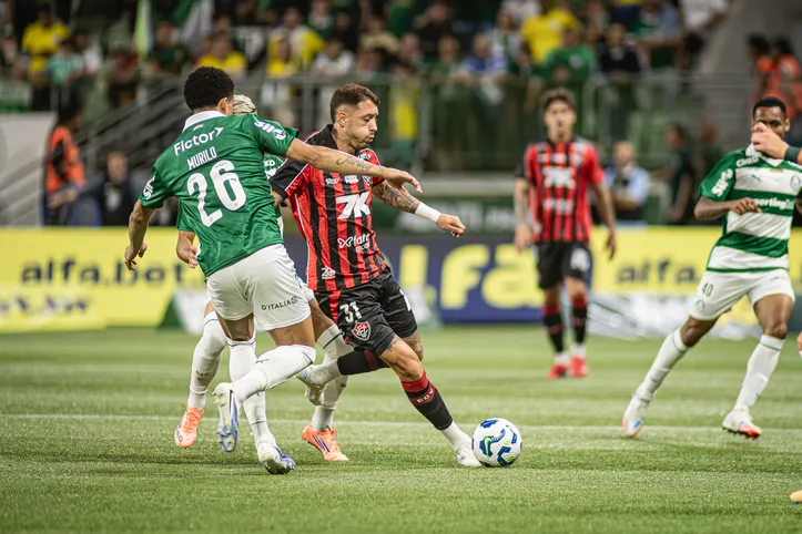 Vitória e Palmeiras pela 37ª rodada do Brasileirão