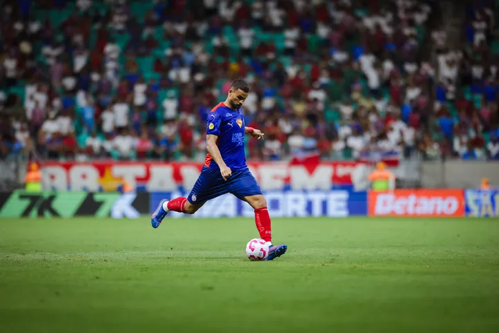 Bahia e Internacional se enfrentam por rodada atrasada