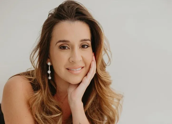 Ana Luiza Habib comemora o primeiro ano da Hello Serena