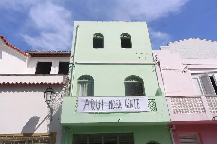 Faixa de moradores no bairro Santo Antônio Além do Carmo
Data: 14/01/2025