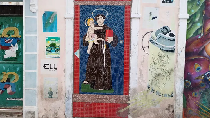 Imagem ilustrativa da imagem Santo Antônio Além do Carmo: o preço de virar moda em Salvador