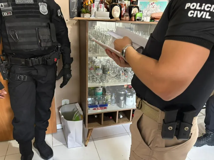 Imagem ilustrativa da imagem Vereador e ex-secretários de saúde são presos por desvio na Saúde