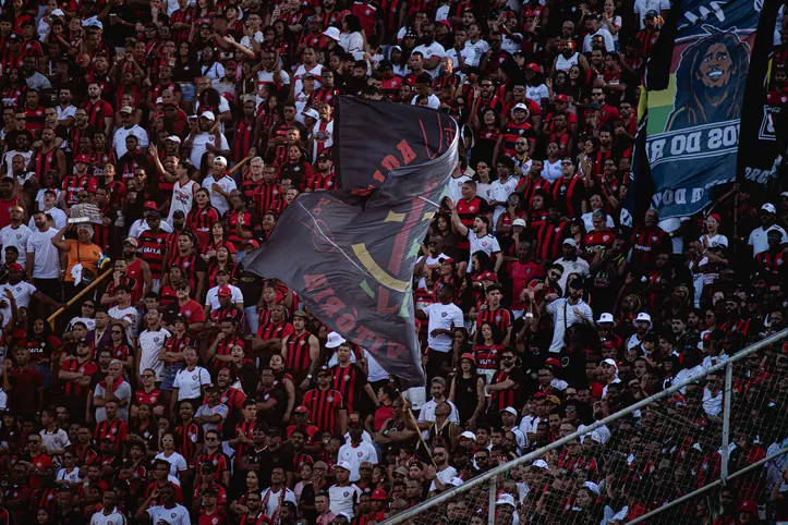 Vitória e Sport se enfrentam pela 35ª rodada do Brasileirão