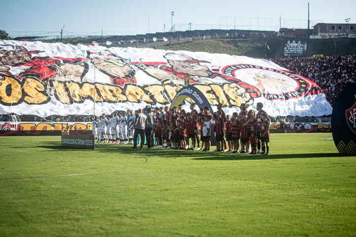 Vitória e Sport se enfrentam pela 35ª rodada do Brasileirão