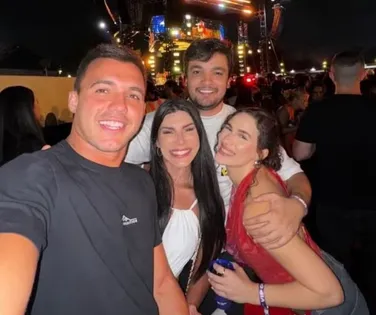 Filha de Renato Aragão engata namoro com médico 13 anos mais velho - Imagem