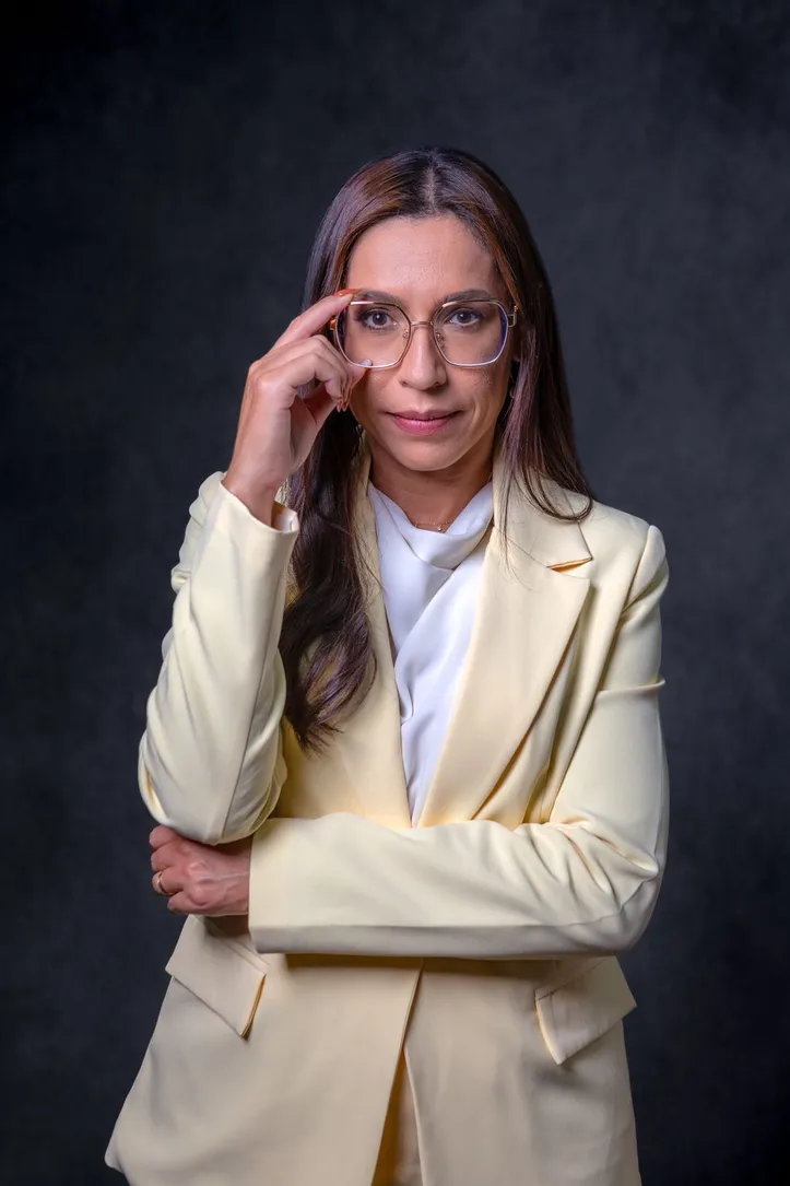 Advogada e criadora de conteúdo Janaina Bastos