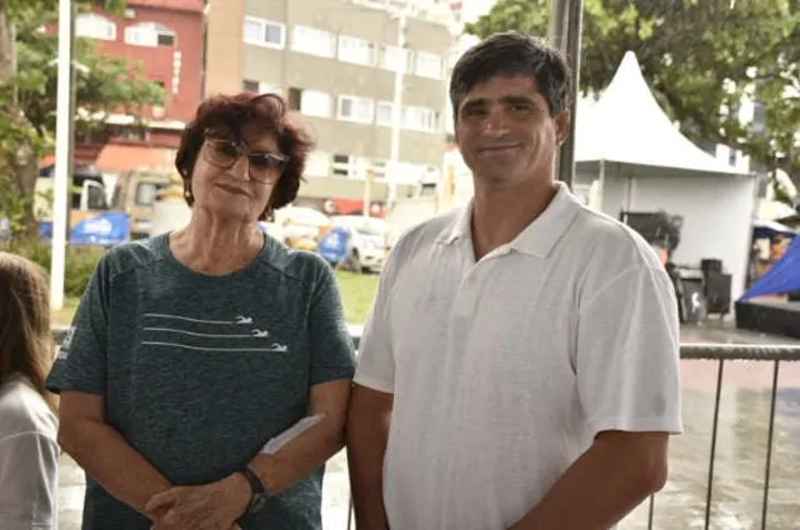 Marília e o presidente do Grupo A Tarde
