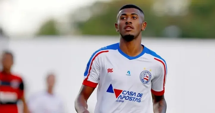 Thiago Andrade  com a camisa do Bahia
