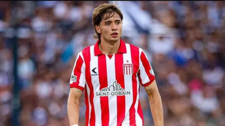 Román Gómez tem 21 anos de idade