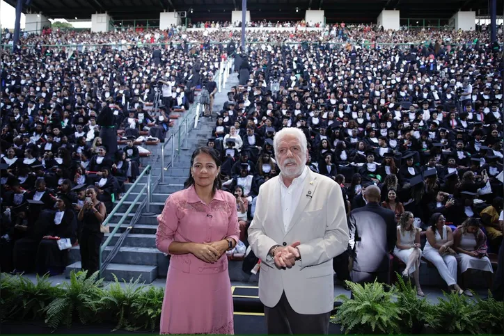 Rowenna Brito e Jacques Wagner