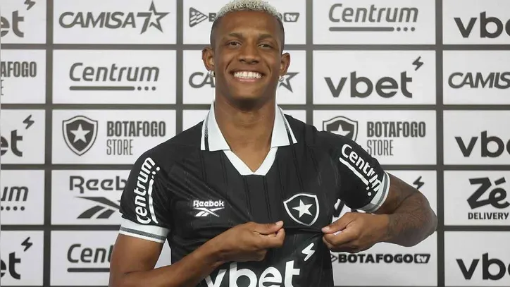 Danilo é o escolhido para assumir vaga de Marlon Freitas