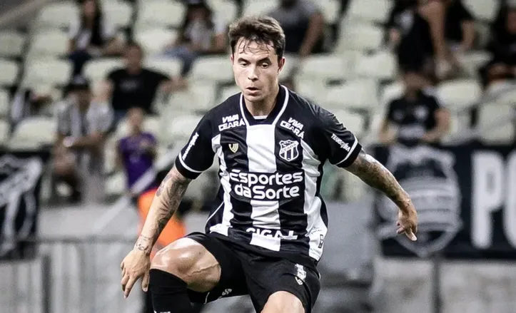 Vinicius Zanocelo em campo pelo Ceará