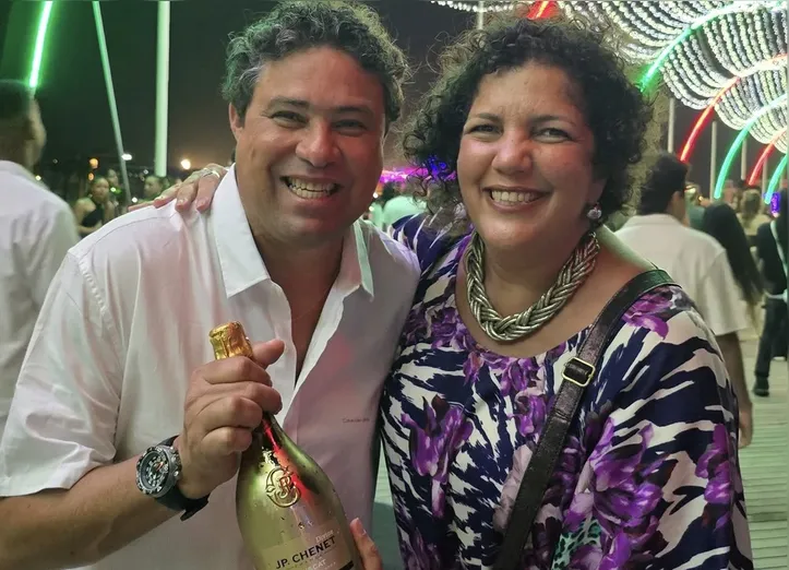Débora Barreto e Marco Antonio Almeida começaram 2026 no Caribe