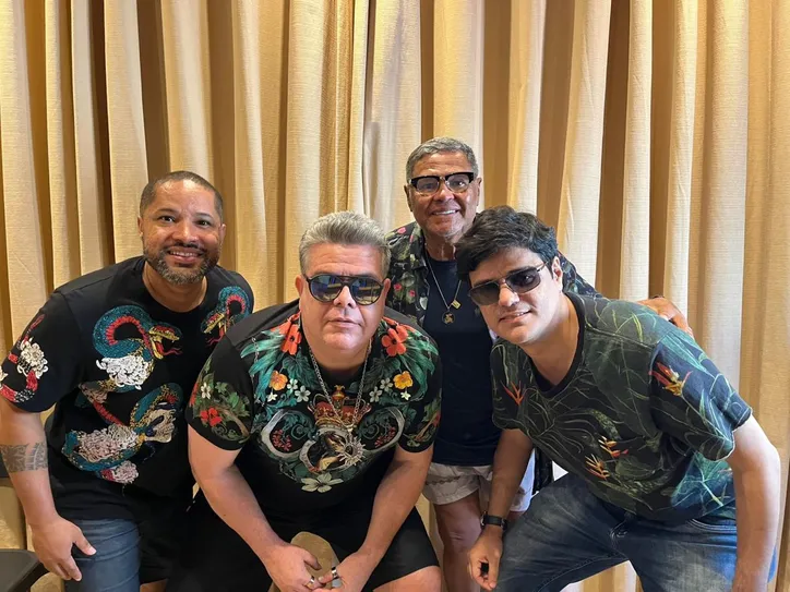 Abra Asas comanda noite especial no Aleatórios Bar, na Pituba