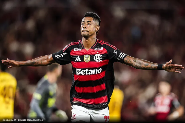 Bruno Henrique pelo Flamengo