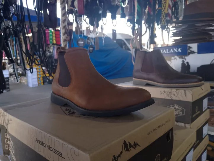 Imagem ilustrativa da imagem Da vaquejada ao passeio: venda de acessórios de equitação movimenta Fenagro