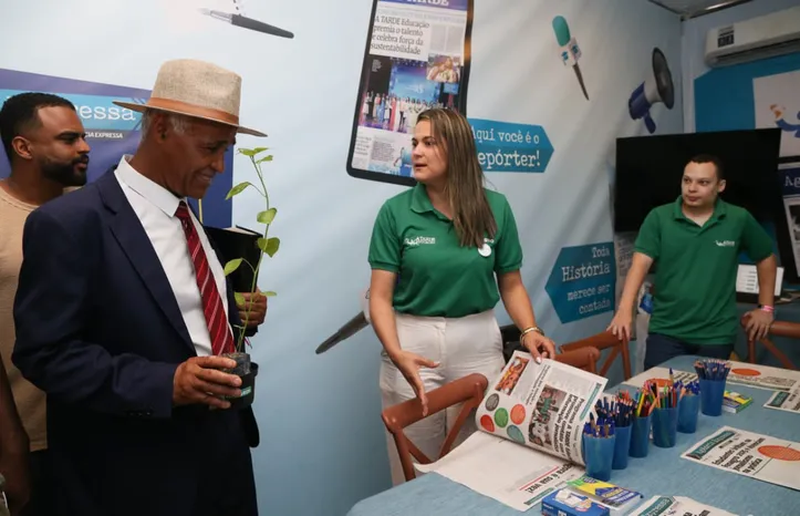 Deputado Isidório visita Agência Expressa