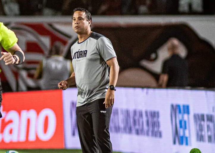 Rodrigo Chagas comandou o Vitória em três rodadas da Série A