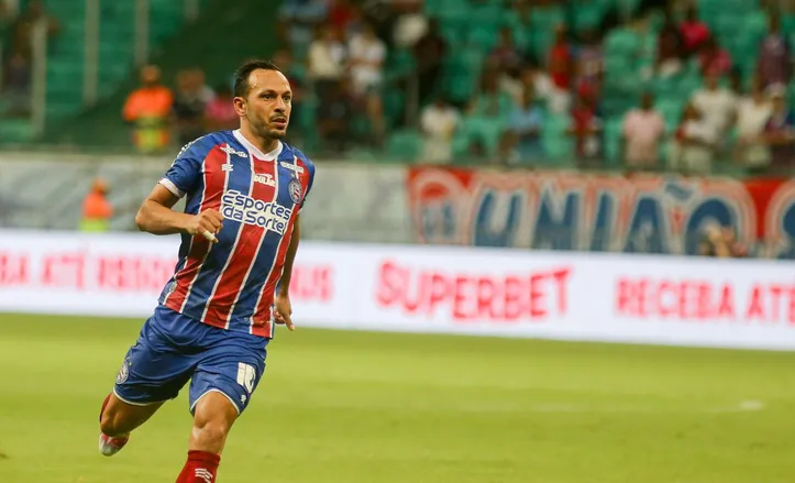 Yago Felipe em campo pelo Bahia