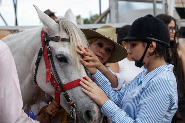 Ana Laura e Zulmira Sena