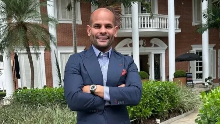 Médico baiano Gabriel Almeida