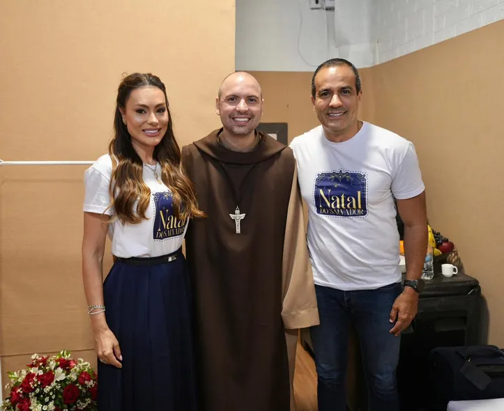 Frei Gilson abre a programação do Festival da Virada.