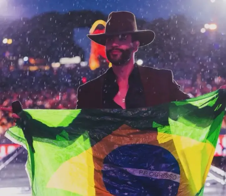 Imagem ilustrativa da imagem O gesto de Gusttavo Lima em show após Bolsonaro ser preso