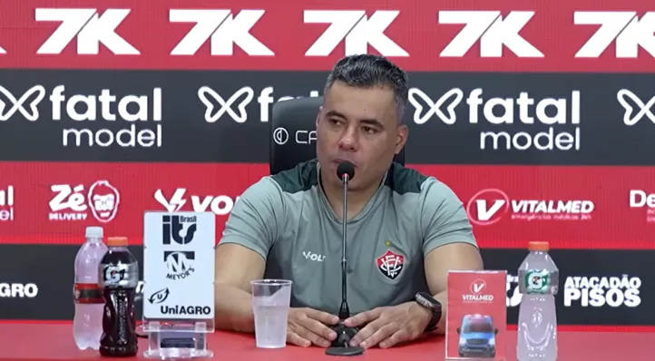 Jair Ventura ainda acredita na permanência do Vitória na Série A