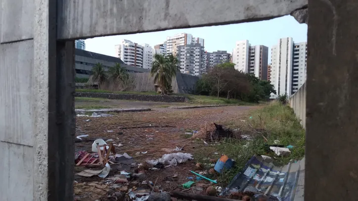 Buraco por onde invasores entram