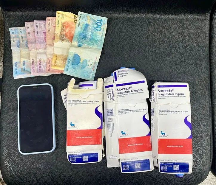 Canetas emagrecedoras estavam sendo comercializadas de forma irregular, segundo a PM