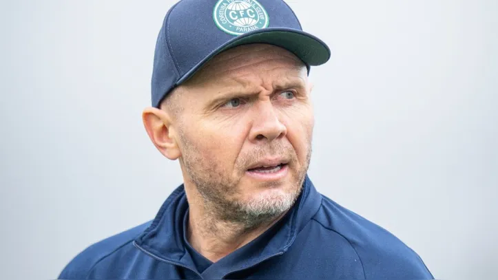 Mozart no comando do Coritiba