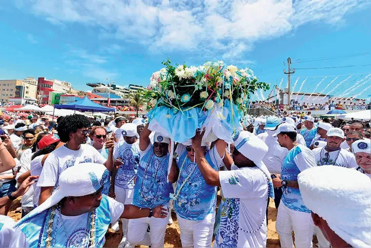 Festa de Iemanjá acontece no dia 2 de fevereiro, no bairro Rio Vermelho