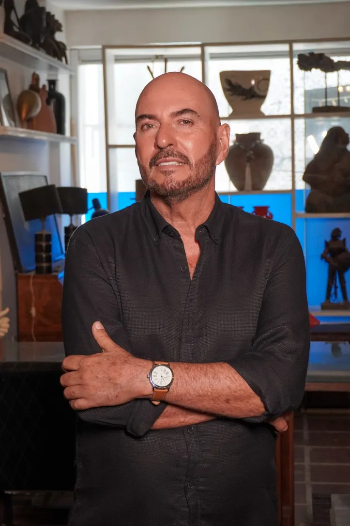 Nino Nogueira, empresário e designer baiano, idealizador do Espaço Galeria