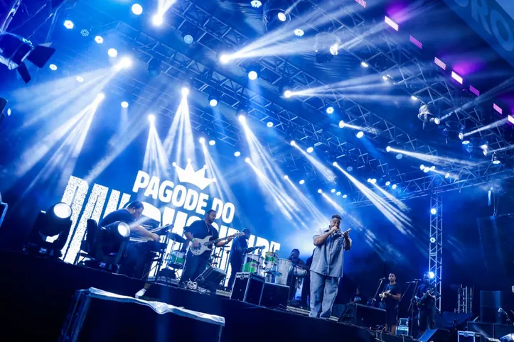 Imagem ilustrativa da imagem Samba estreia programação musical da Fenagro e contagia público